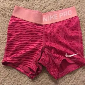 Nike pro shorts YXS